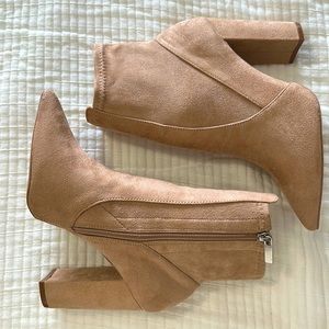 Quipid Heeled Booties
